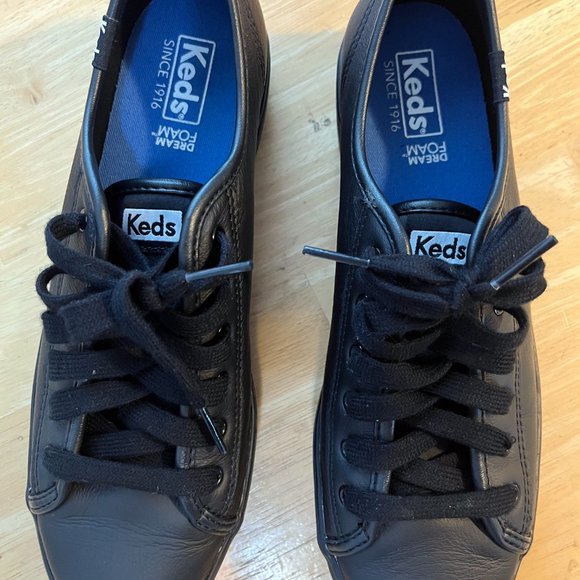 NEW Keds - Women's Triple Kick Leather Shoes (WH57311) (size 7.5) - Picture 4 of 7